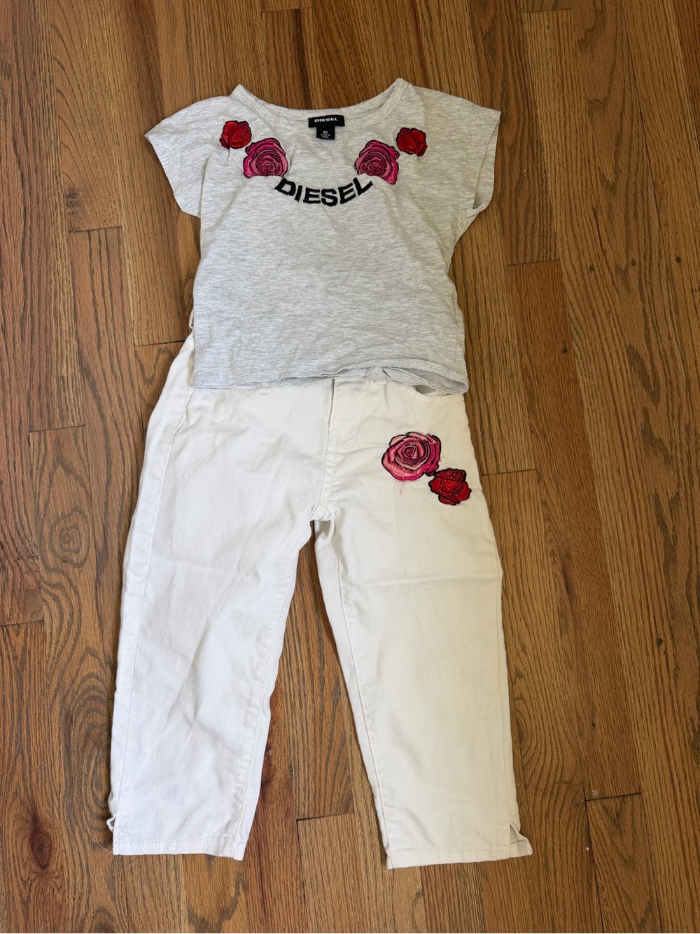 Diesel Girls Gray Tee with Rose Embroidery and white jeans set